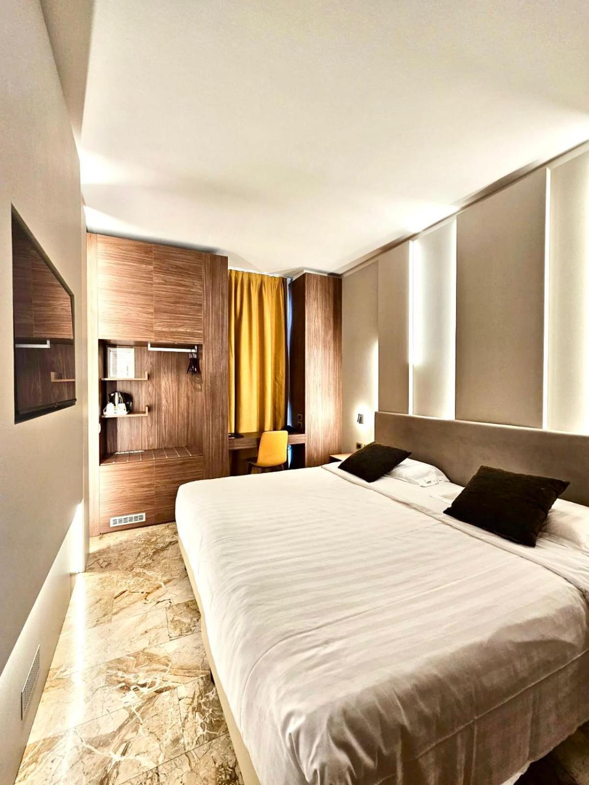 Canova Hotel Milano Exteriör bild