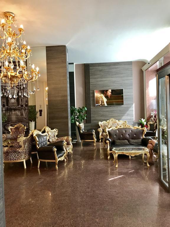 Canova Hotel Milano Exteriör bild