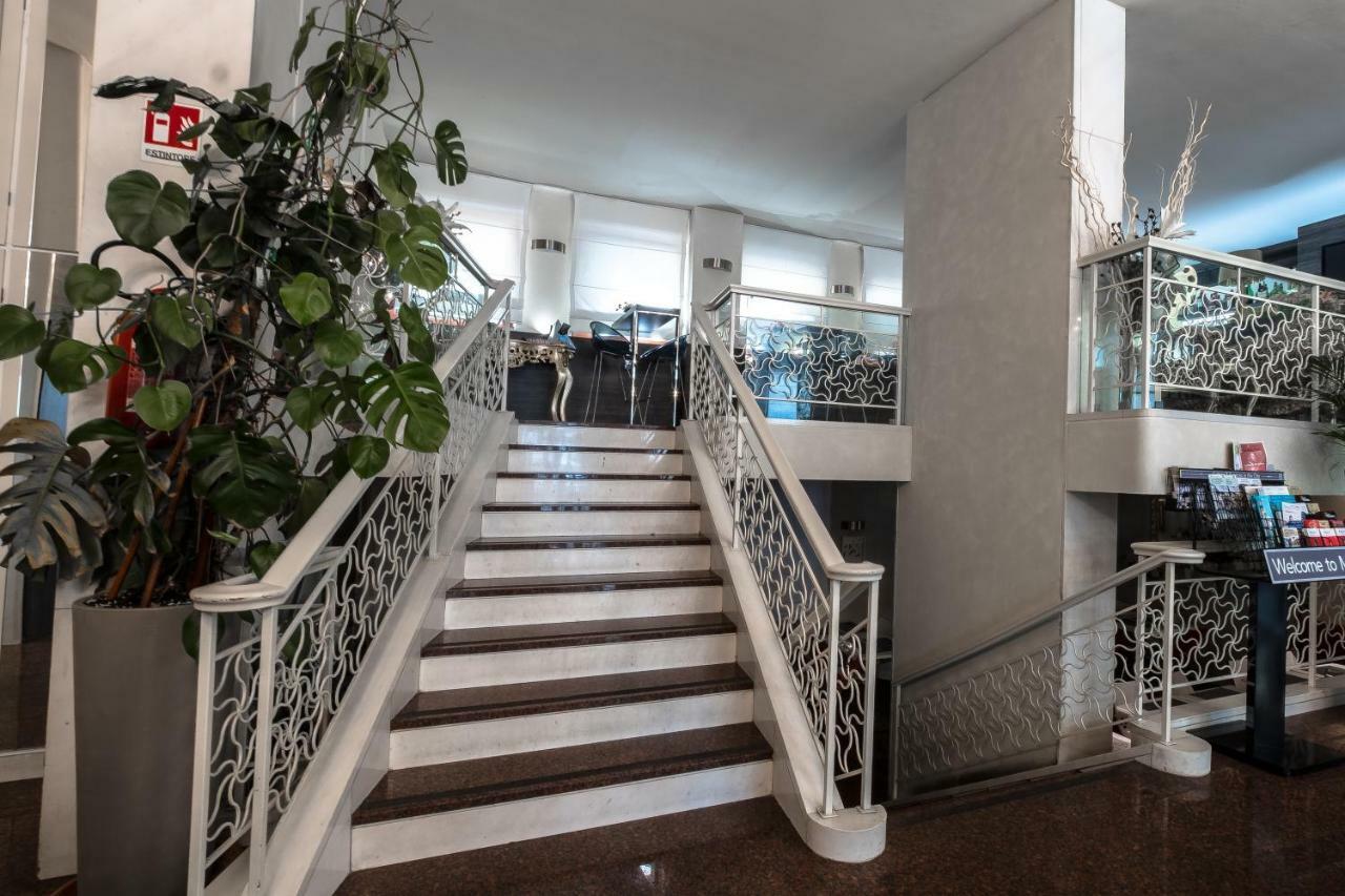 Canova Hotel Milano Exteriör bild